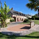 Nouveaute 2026 Piscine Chauffee - Le De Soleilmapou Pour 12 Personnes En Normandie Pres De Fecamp Et D'etretat, Ideal Grandes Tribus, Vous Pouvez Me Contacter Sur Les De Soleilmapou Tatil Evi Ganzeville
