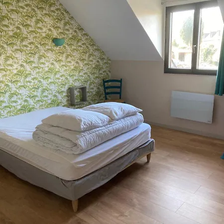 Les De Soleilmapou: Spacious Family Retreat With Garden & Games Ganzeville